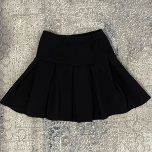 Basic Black Skirt - Size xs-s